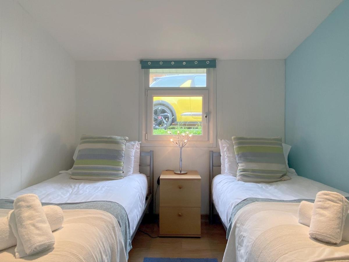 Pass The Keys Gower Beach Staycation Caswell Bay - Sleeps 4 Суонси Экстерьер фото
