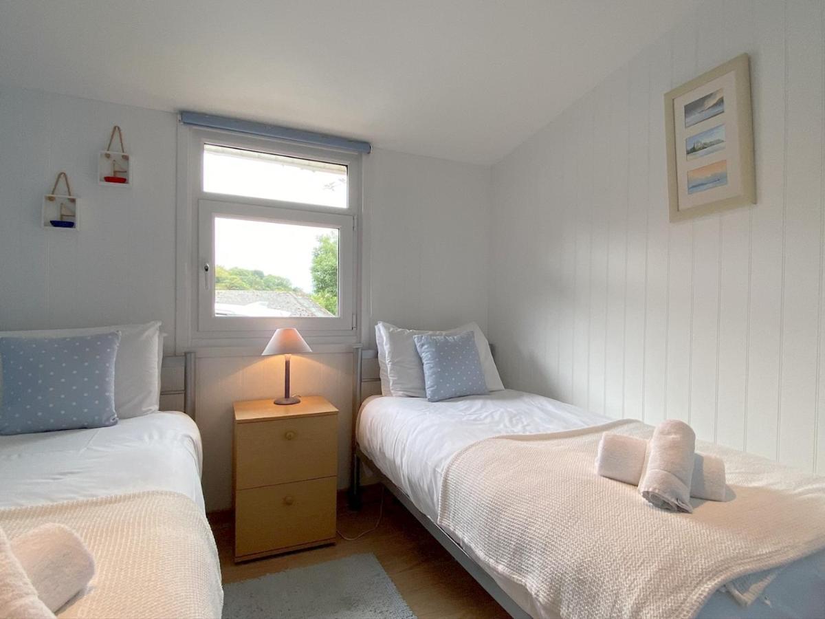 Pass The Keys Gower Beach Staycation Caswell Bay - Sleeps 4 Суонси Экстерьер фото